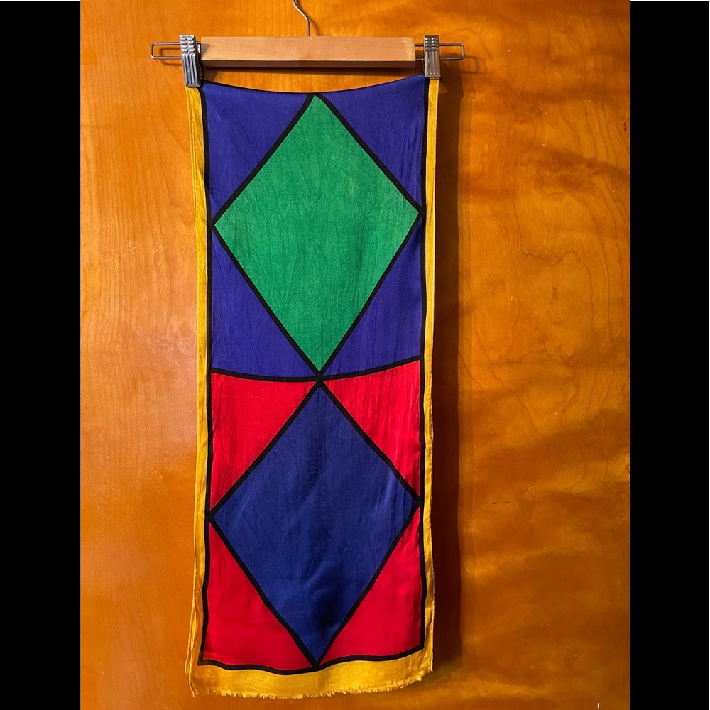 Adrienne Vittadini Diamond Colorblock Silk Scarf🖤 - Picture 6 of 8